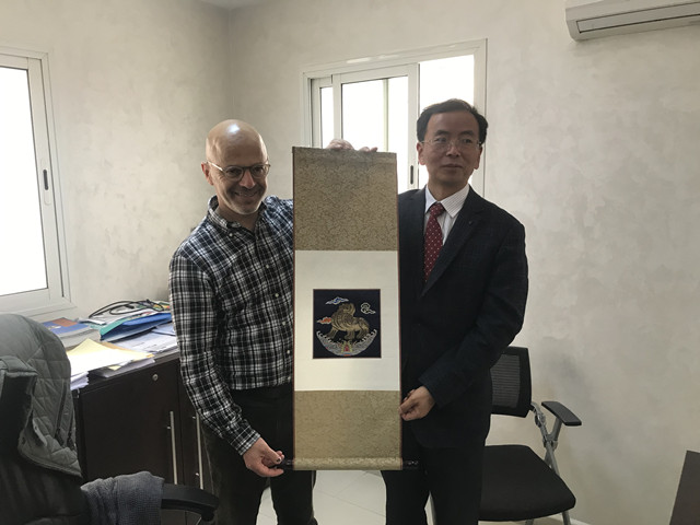 1590653805777769.jpg 考試會(huì)13.jpg